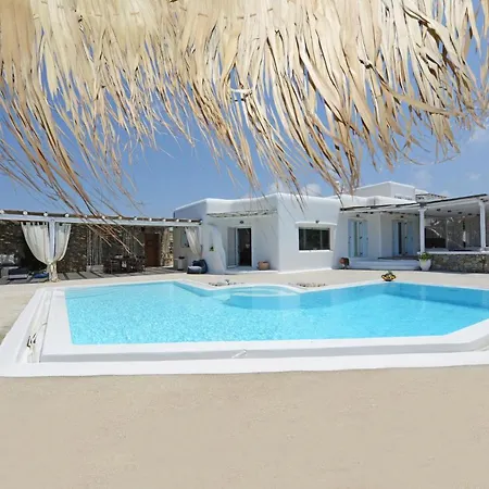 Villa Tatiana & *